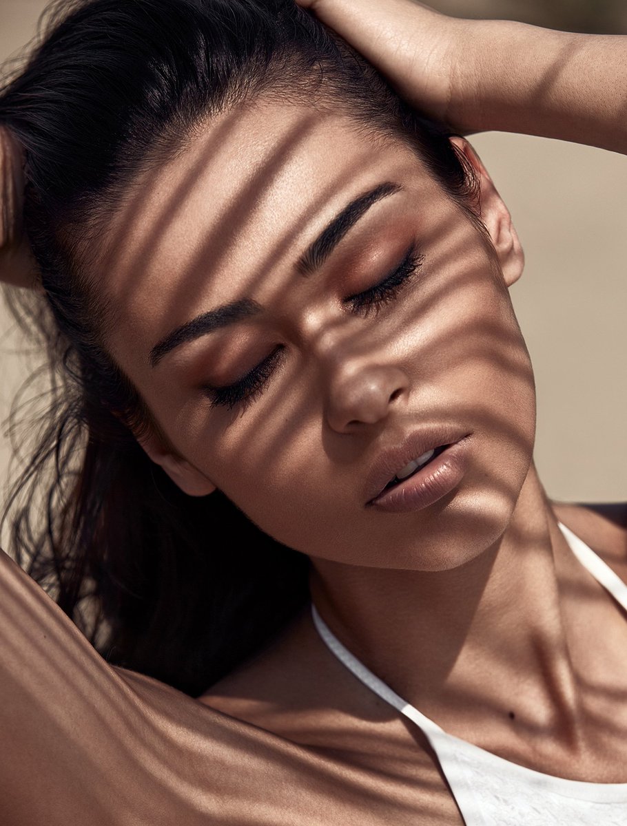 Photographer: <a href="/RenuarLocaj/">Renuar Locaj</a> 
Model: Adrola Dushi