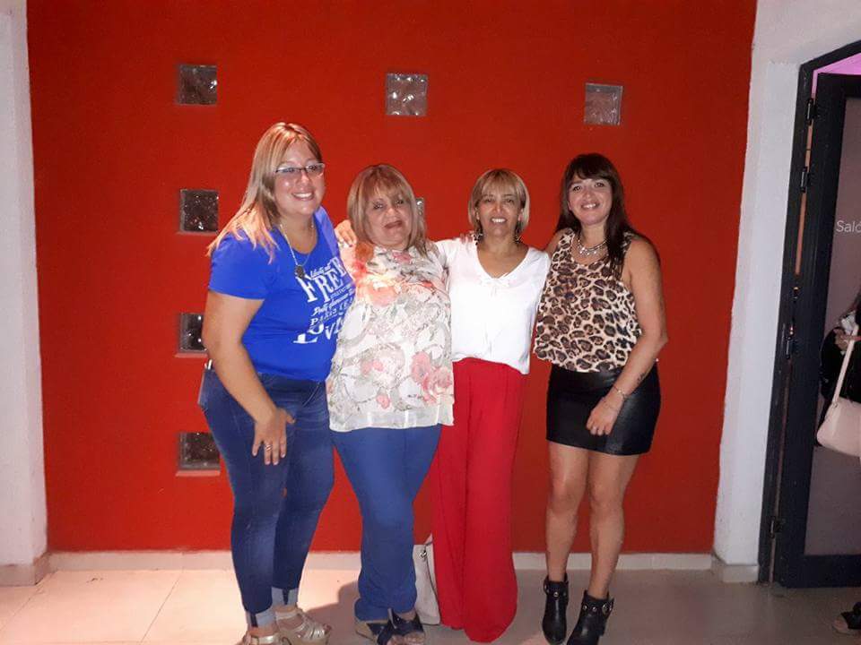 Feliz!! Con mis compañeras delegadas transitando este nuevo camino🌹🌹
