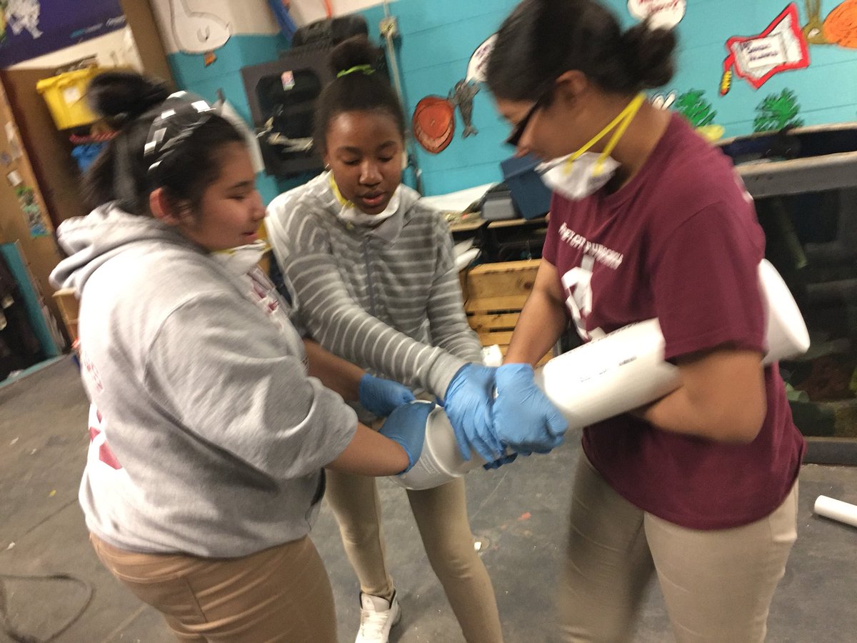 mtc_rain's tweet photo. We were trying to detach the parts so we can head on to our next step which was to glue them. Thanks to Mr.OD and plastic elastic for helping us.
#projectreservoir #mtcrain #wegotthis #thanks to @plasticelastic3 and @odonnellPS28 for helping us https://t.co/esrp4mn2MP
