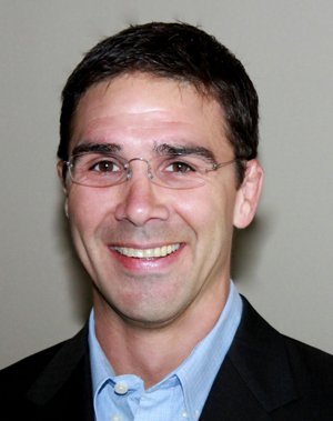 Excited to work with this mug. Everything he touches turns gold. Motivates me every time we talk. beatthestreets.org/news/f/mike-po… <a href="/BTSCHICAGO1/">Beat The Streets Chicago</a> #btschicago