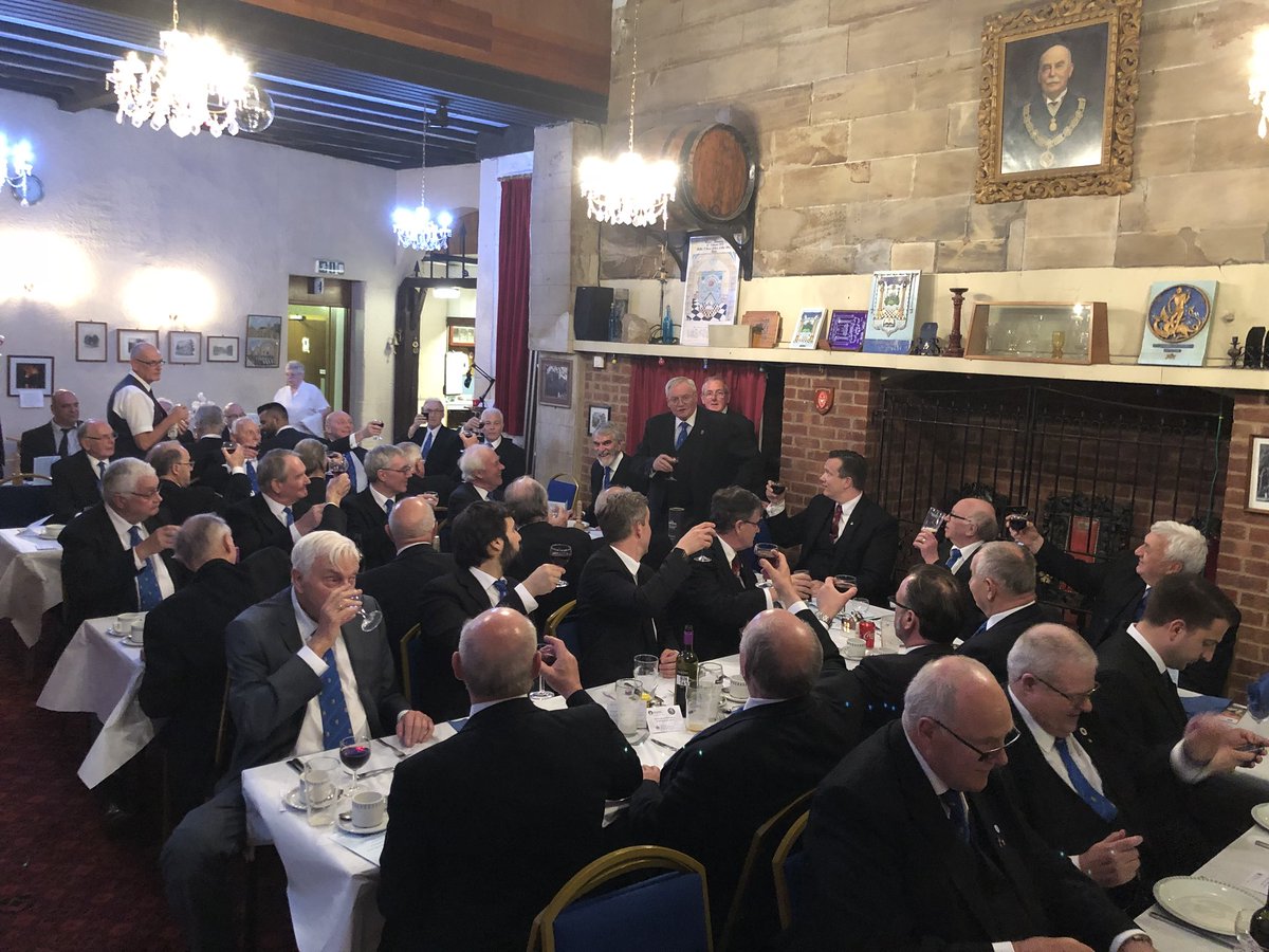 Full house with 45 Warwickshire Masons celebrating the installation of W Bro Spencer Fenn at Meridian Lodge. Great night!