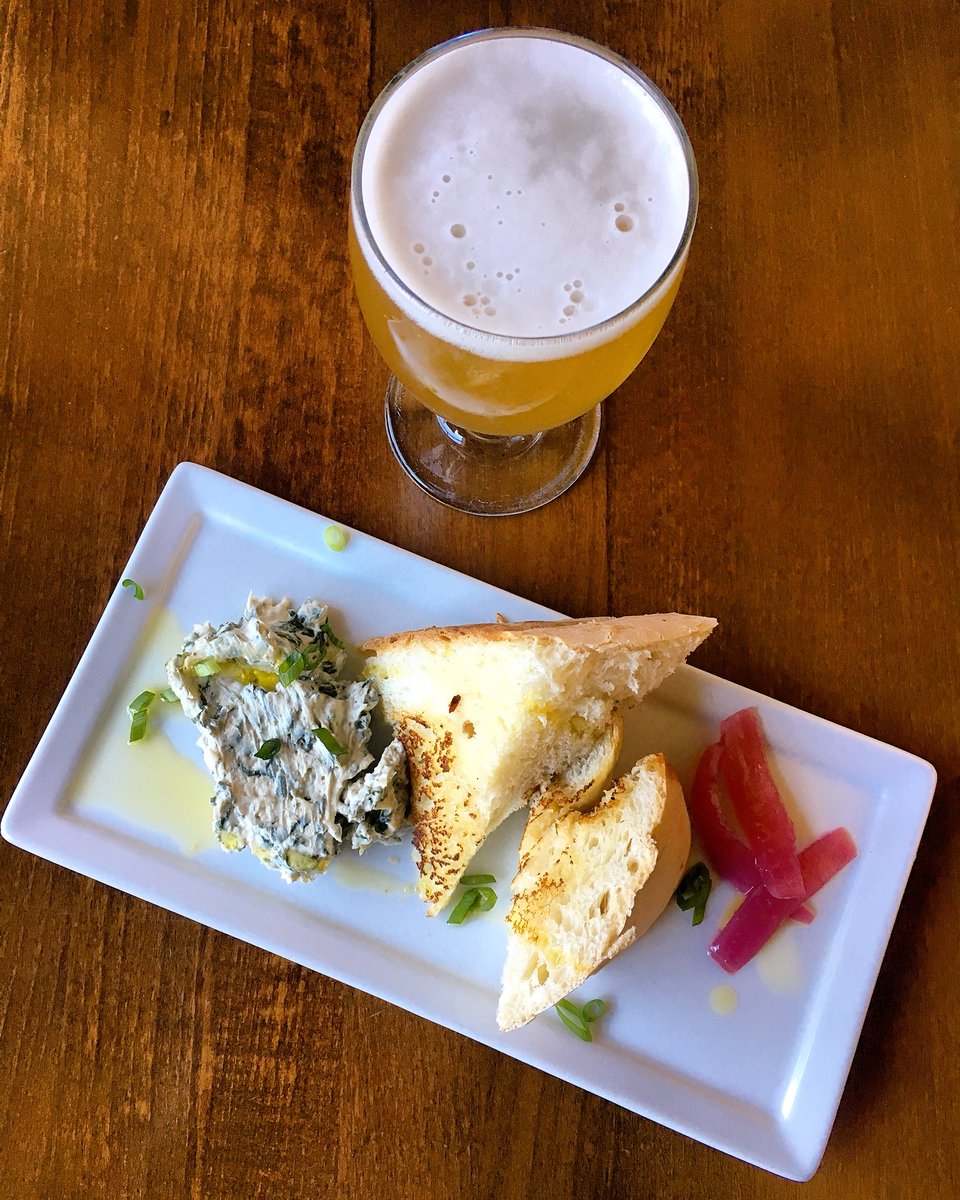 Bar &amp; Barrel // 4-7pm :: Homemade Spinach Dip &amp; Grilled Bread. Paired with Weiss <a href="/GneissBeer/">Gneiss Beer</a> $5! #HappyHour #craftbeer