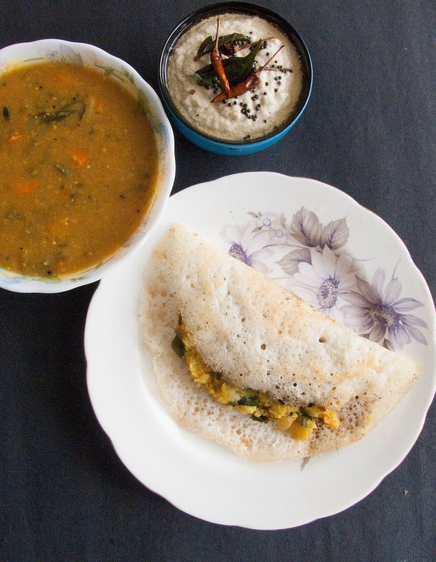 indiantastes's tweet photo. A little something we wrote recently: Masala Dosa Recipe – South Indian Crepes With Potato Filling https://t.co/4RukJMlm5f #Dosa #Thetastesofindia #Indianbreakfasts https://t.co/0AlzMeupts