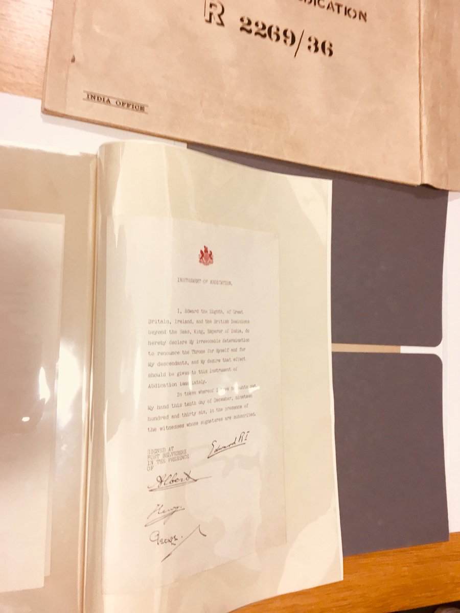 _sara_polak's tweet image. Great evening at the @britishlibrary with #KnowledgeQuarter, discovering hidden gems (including Edward VIII’s abdication letter) from the Asian and African Studies reading room. Thank you for a great tour and for the invite @aldermanjv @KQ_London