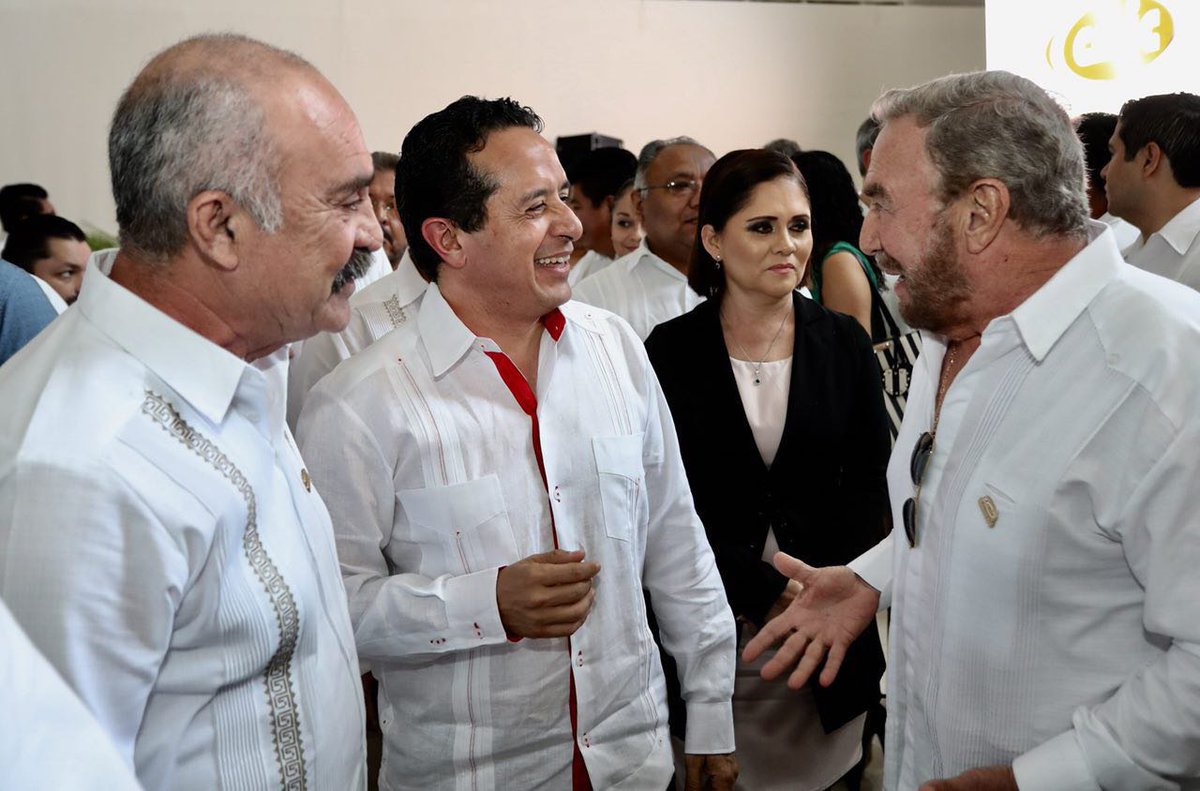 Carlos Joaquín tweet media