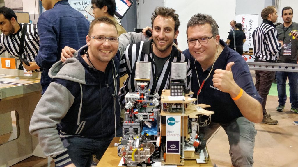 PM_ROBOTIX's tweet photo. On est Homologué ! A nous les phases qualificatives !!! #cdr2018 #robocities
Merci à @StoriesOut et @blueos !!! https://t.co/bWVm94W96f