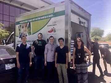 axosoft's tweet photo. ๐ฅ๐๐ฅช Itโs peanut butter jelly time! Today we made 200 PBJs for @wastenotaz, an organization that provides meals for the homeless. Find out how you can help at https://t.co/oEtfbpC8XG. #axolife #yesphx https://t.co/XwX717OqUV