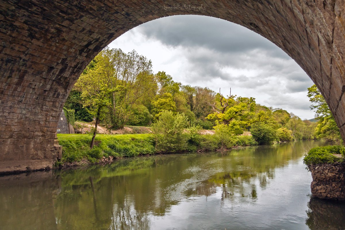The stunning view of the Dundas Aqueduct on the Kennet and Avon canal #kennetandavon #Bath #uktourisum #visitengland