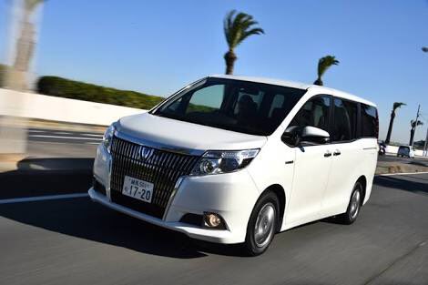 トヨタ エスクァイア 中古車の相場価格は 新古車と比較 安いのは Fourel フォーエル