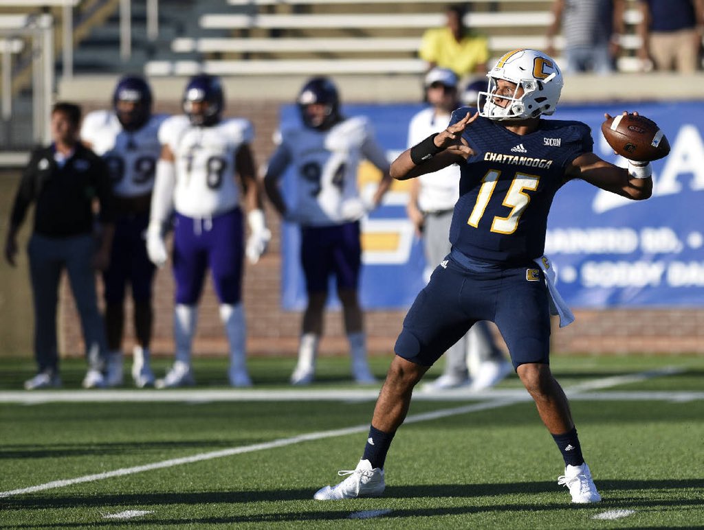 BoLawson74's tweet photo. Blessed to receive my second offer from Chattanooga 
#GoMocs 
#RecruitGeorgia https://t.co/z3NB4wcIWK