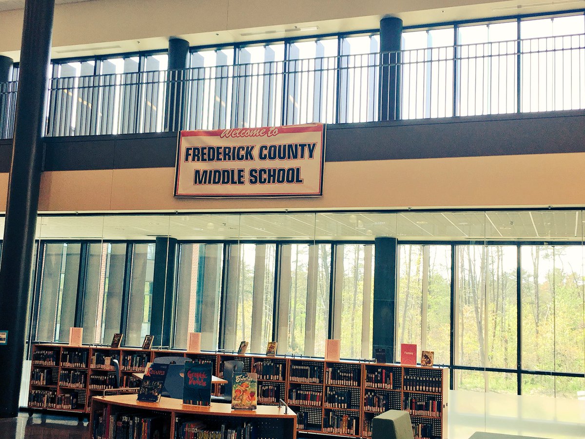 MaxBrooks1's tweet image. Absolutely stunning school! Beautiful, collaborative learning spaces, green tech, open and bright design.🌟 @fcpsk12 #studentsfirst