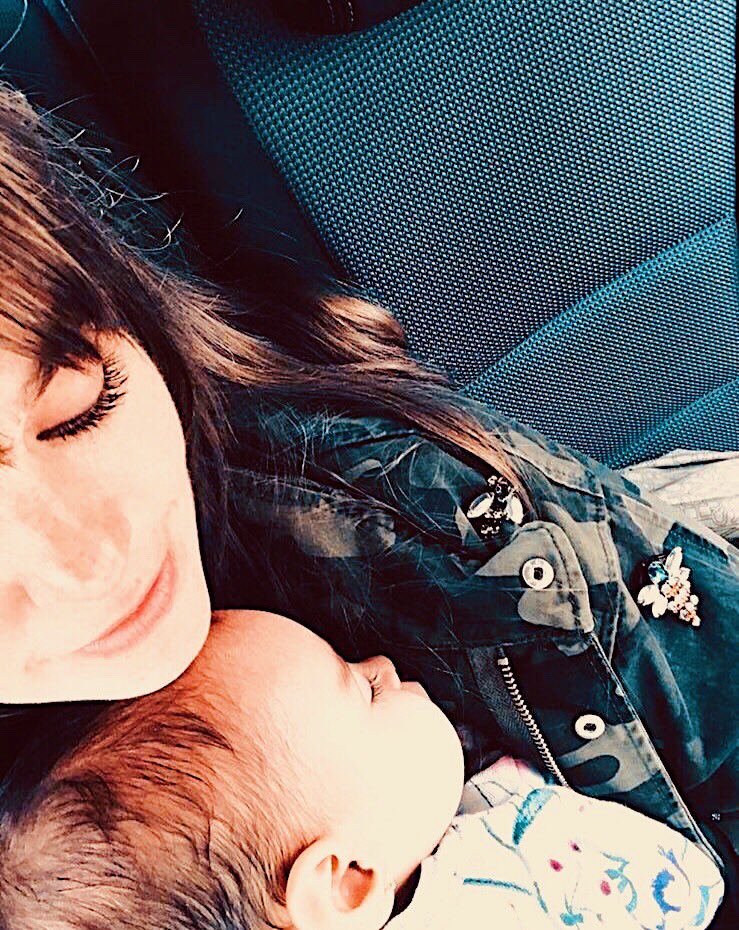 Sizce yarin Liya hanım Doğum günü partisine katılır mi? Çok özledim de kendisini alskskksks MutluOl AsliEnver