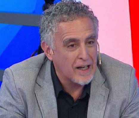 lagenteyelarte's tweet photo. SABADOS 15 HS @lagenteyelarte #NotasExclusivas a @ElenaFortabatOK y #MiguelMacedo EN VIVO @RADIOZONICA En diferido @CanalfavoritoTV @TVcanalfavorito @luisretta @FacundoTursi @tomasyojan @arielhok @primiciasyacom Comunicate 4371-4740 Whatsapp 11-2262-7728 https://t.co/39cToogVNp