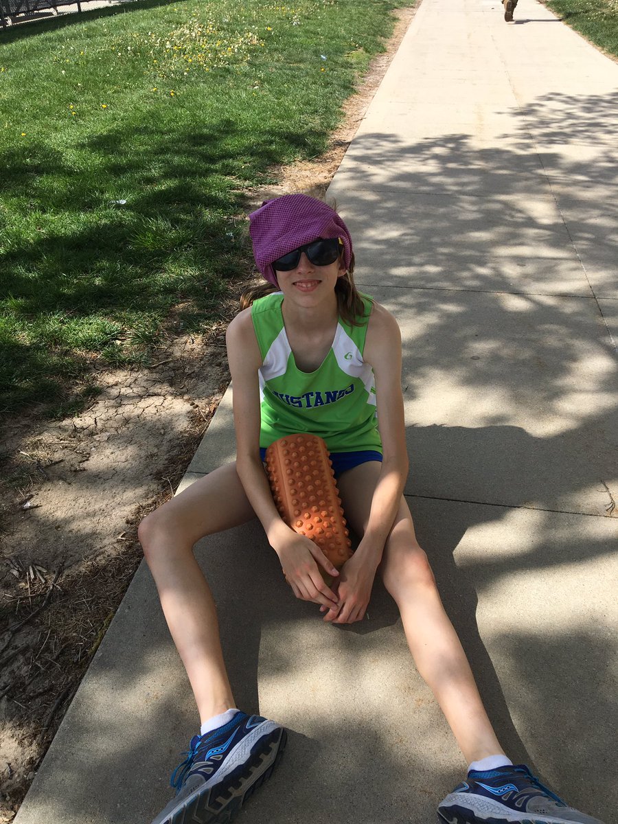 MNTrackandfield's tweet photo. Takes a PR but the freshman is going to state in the 400!  @MNHSActivities @MillardNorthHS  #goingtostate #needsomewater #trackandfield https://t.co/76gbXdy4kr