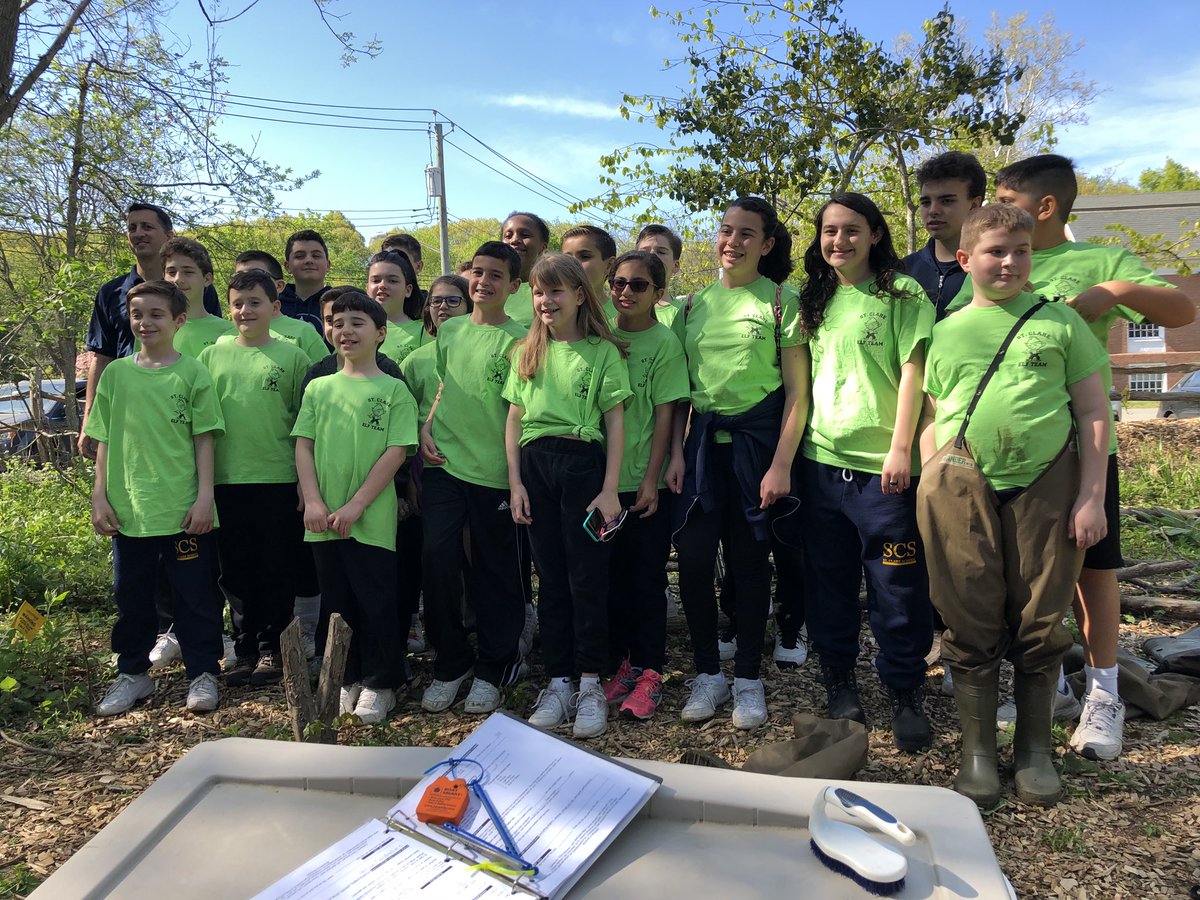 SCSMsMueller's tweet image. Eel Monitoring at Richmond Creek with the ELF team #scsscience #environmental