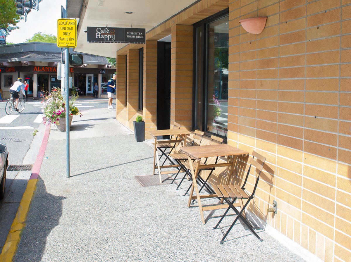cafehappykirk's tweet photo. It's a beautiful day in Kirkland! ☀️ Come by and take advantage of our outdoor seating!

#Kirkland #KirklandWA #CafeHappy #SeattleVegetarian #SeattleVegan #Boba https://t.co/54pByVXmIw