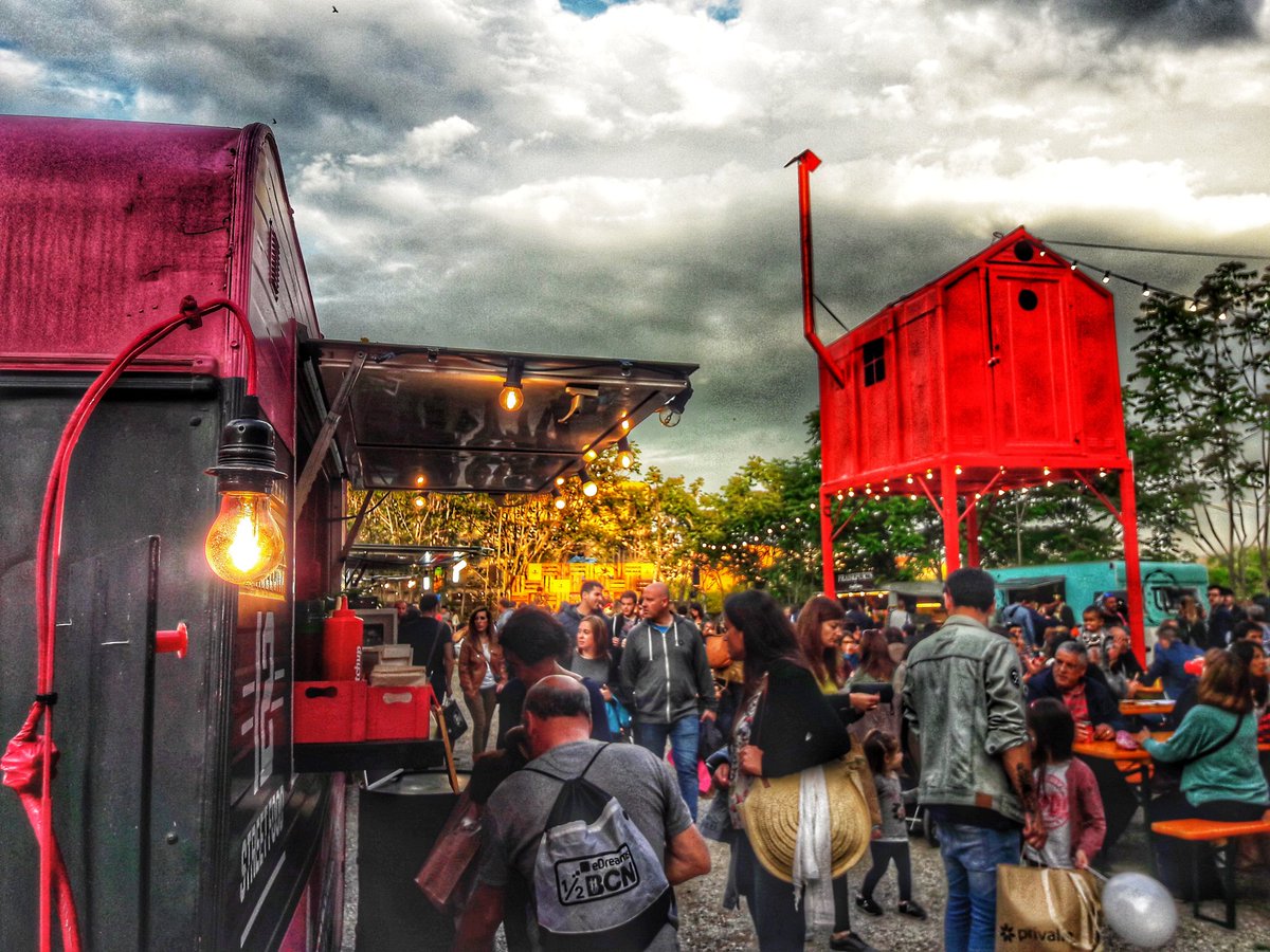 RecStreetFood !!!
#RecStreetFood #streetfood #rec #rec18 #igualada <a href="/RecStreetFood/">Cuina de carrer</a> <a href="/RECstores/">REC.0</a> <a href="/fuxiabarcelona/">fuxiabarcelona ®</a> <a href="/JocdeCartesTV3/">Joc de cartes TV3</a>