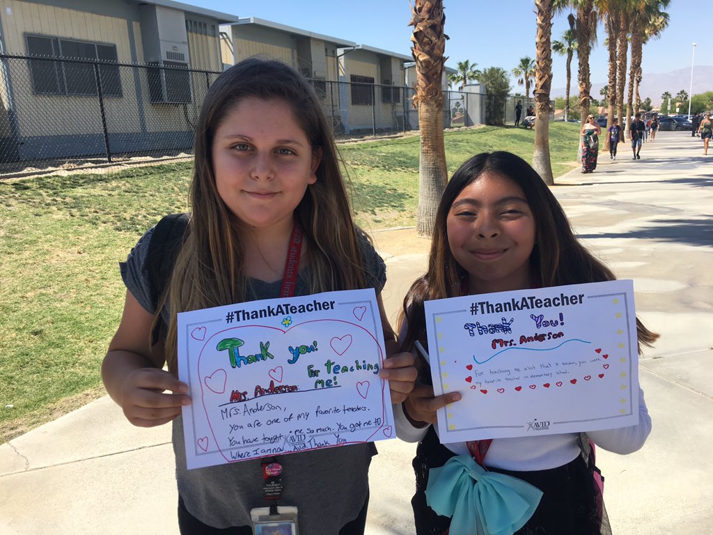 JulieChristineM's tweet photo. JGMS AVID Ss heading to @EarhartExplorer to thank a teacher! Thank you Earhart teachers! ❤️ @RedhawksJGMS #ThankATeacher #TeacherApppreciationDay #ThisIsAVID https://t.co/MvChAQ6Jgf