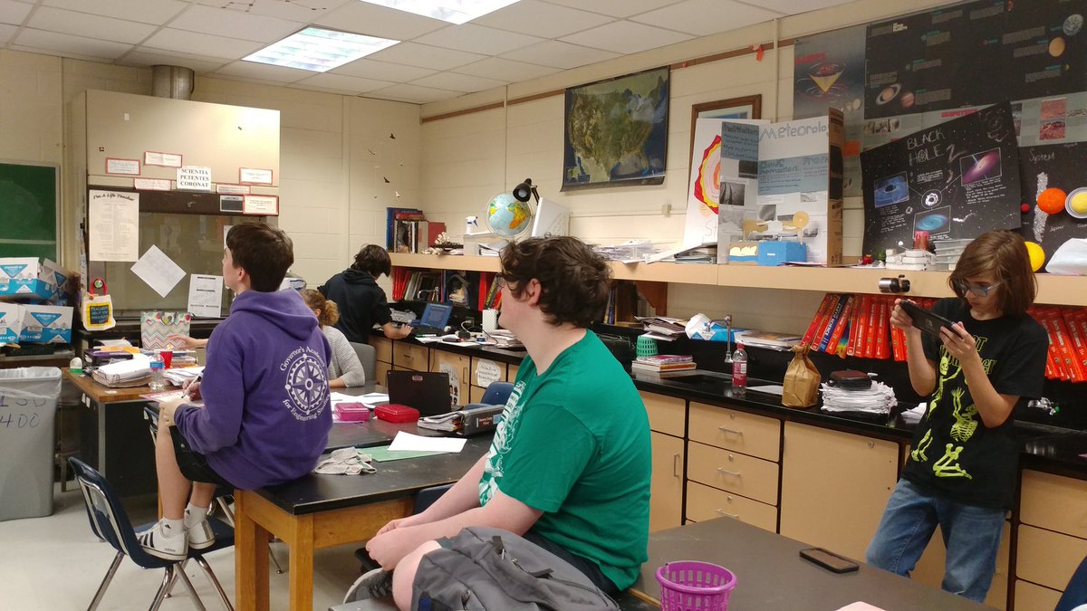 LCBirdAnime's tweet photo. Anime Jeopardy was awesome today! Our last meeting of the year is coming up, so stayed tuned!

P.S.: Team Otaku won ⛩️

#Anime #Jeopardy #Manga #Trivia #OneCCPS @lcbirdprincipal https://t.co/FdV0OViWsY