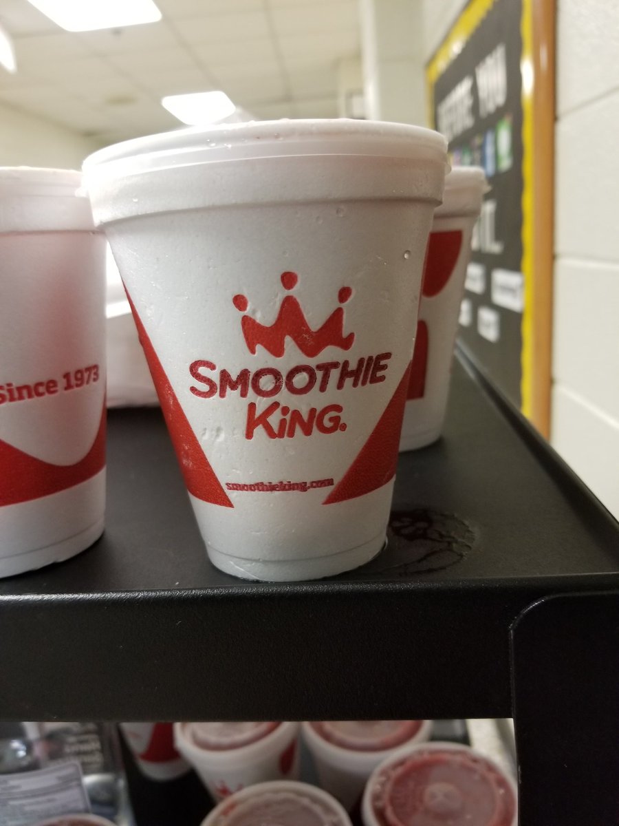 MsWoodsHeart's tweet photo. Thank you @atlsmoothieking for giving smoothies to our teachers today! #TeacherAppreciationWeek https://t.co/FZlkI2PuyI