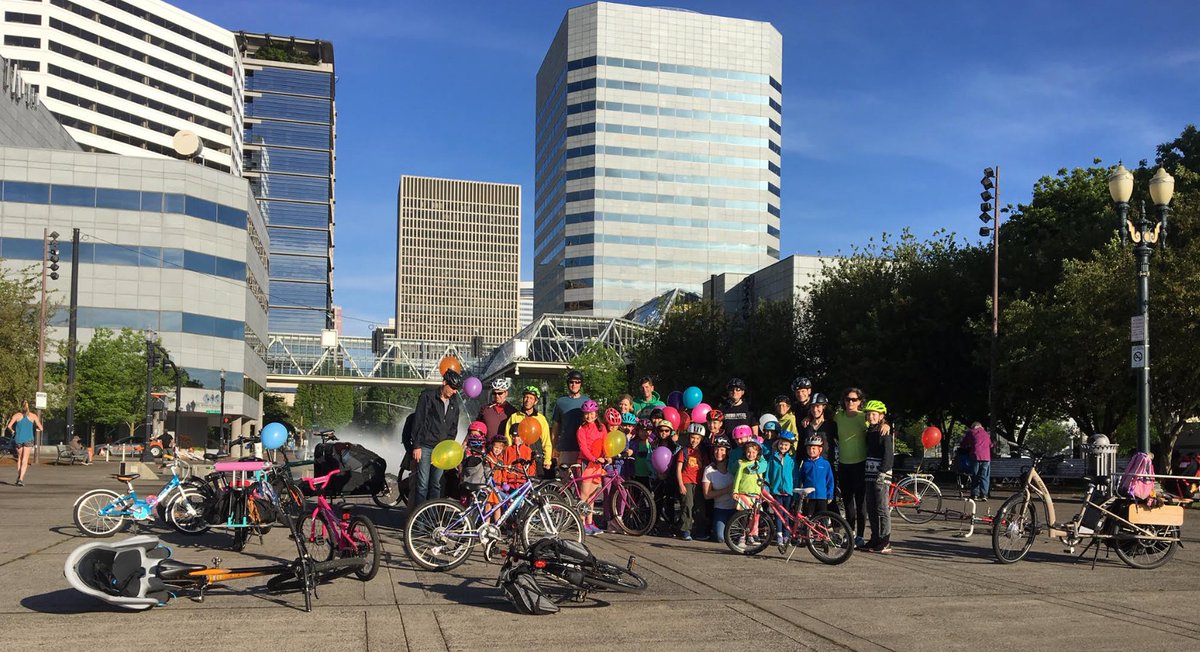 International School of Portland tweet media