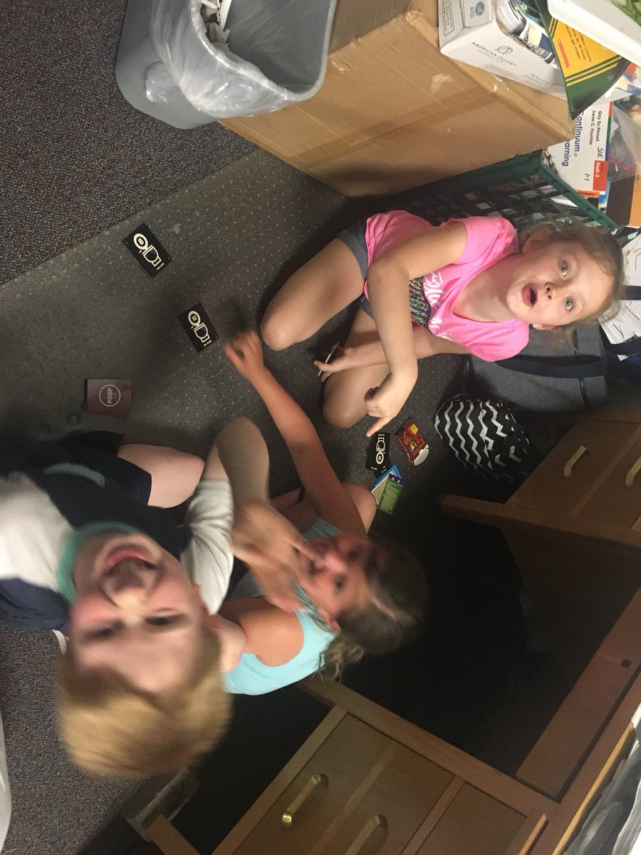 Amanda Kelly tweet media