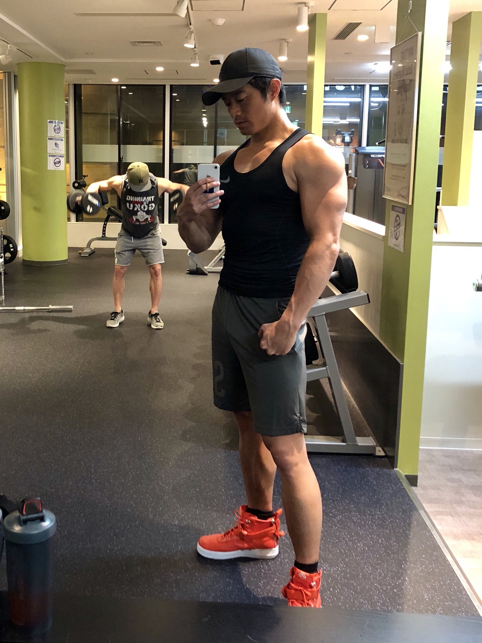 コアラ小嵐 サイン入り 写真集 Amazon.co.jp: マッチョ29/コアラ小嵐/写真集 your supplement