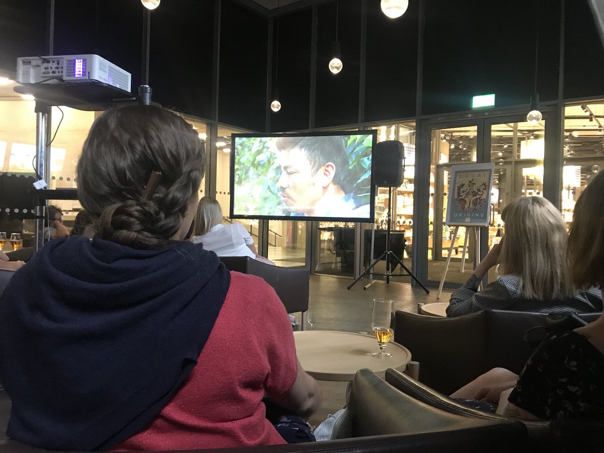 Thanks London coffee community for showing up tonight for #genderincoffeedoc and great discussion about how we can work for greater #genderequity to #makecoffeebetter <a href="/ICOCoffeeOrg/">International Coffee Organization (ICO)</a> <a href="/Tate/">Tate</a> <a href="/lamarzocco/">La Marzocco</a> <a href="/drwcoffee/">drwcoffee</a>