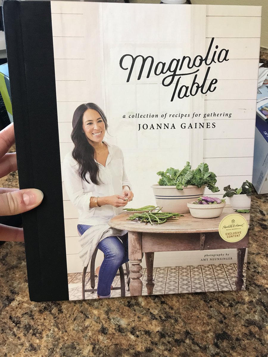 ashlewis610's tweet photo. I have such a good husband ☺️ happy anniversary, baby! #fouryearstogether @joannagaines @magnolia @chipgaines https://t.co/yIa7I0ETZE