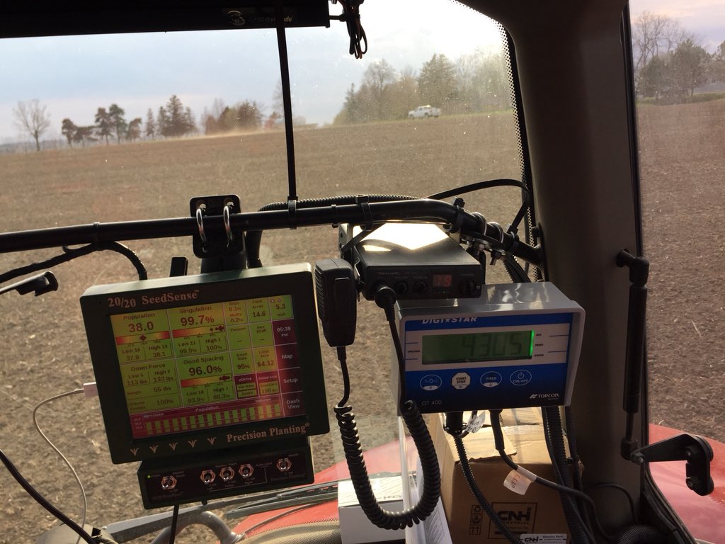 KenSchaus's tweet photo. Demo time at Walkerton with @Stoltz_Mildmay 
@Crop_Service @agrivation1 
#corn #plant18
Bruce County #ontag https://t.co/no3IiE9Mck