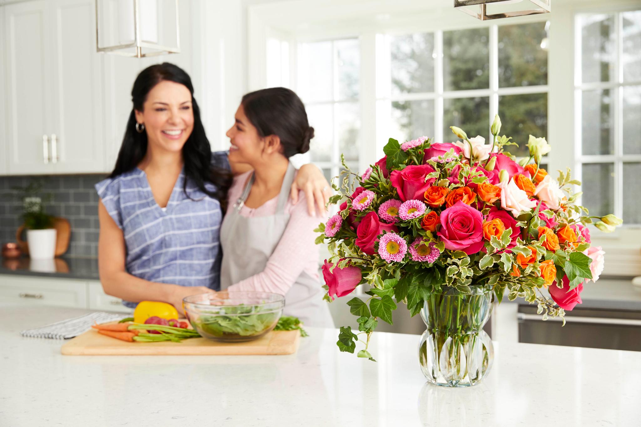 Usaa On Twitter Everything You Want To Say This Mother S Day Handcrafted Into A Breathtaking Bouquet Usaa Members Save 25 On Mothersday Flowers From Ftdflowers Plus Enjoy Reduced Service Fees Go