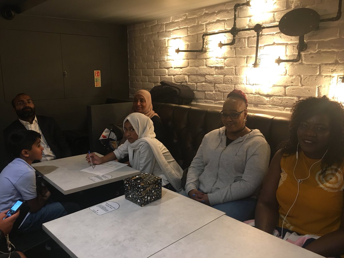 KitroomFC's tweet image. What a brilliant night! Thanks to @builtburgers1 for hosting us. 90 players, coaches, and parents sharing in the end of season meal and awards. Keep an eye out tomorrow when we post the award winner pics tomorrow! @EssexAllianceFL @EssexCountyFA