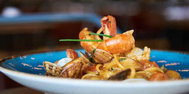 ItalianVenerdi's tweet image. This classic Italian dish is made with so much LOVE

What is the word for LOVE in Italian? Please comment below, because we LOVE to hear from you.....

#lovefood #greatfood #eatingfood #lovetoeat #dinnerdate #dinnerfortwo  #eatingout #partytime #nightout #livemusic #realmusic