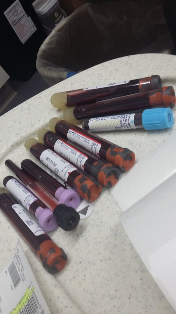 selflovcampaign's tweet photo. Ever since 2015, this has been a monthly routine for me.
I was blessed to have veins that give the lab assistants no drama ๐
#RiaG #selflov3campaign #selflov3 #vasculitisblogger
#vasculitisawareness #vasculitisawarenessmonth https://t.co/BADAJHNmkc