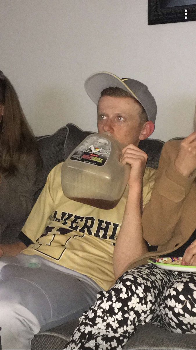 dvaughan_7's tweet image. HILLIES BRING THE BROOMS OUT WITH LAWRENCE. DURSO WITH THE BASES CLEARING COCK SHOT. HANDSOME GROUP OF BOYS. #GOLDJUGS #WINTITSREPEAT