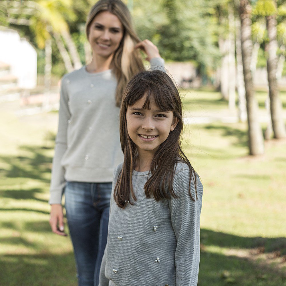 Coloritta_com's tweet image. Estilo e amor: a combinação perfeita para curtir juntinhas o look Tal Mãe, Tal... instagram.com/p/BikxbNOFthL