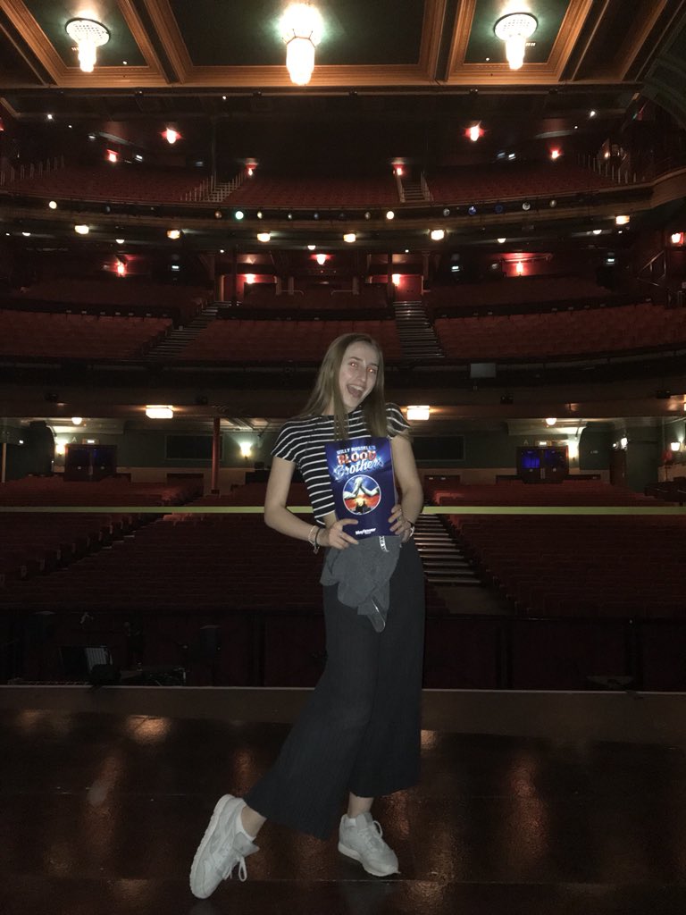 An amazing night watching <a href="/bloodbrothersuk/">Blood Brothers</a> - huge thanks to <a href="/SarahJaBuckley/">Sarah Jane Buckley</a> for making Amélie’s (and our) night #talent #thankyou ❤️