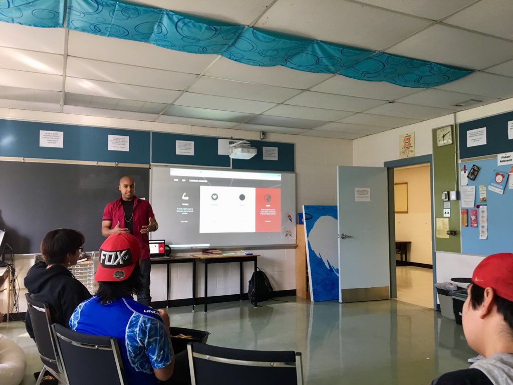 KjMeawasige's tweet photo. Big shout out to the amazing young people of the Original Voices Youth Council! Special thanks to @jahkotamusic for coming to speak at tonight’s meeting @OCDSB_Students #OVYC #Indigenous #YouthVoice #CulturalPride #Legacy #Medicine https://t.co/pbZ1jbCLEo