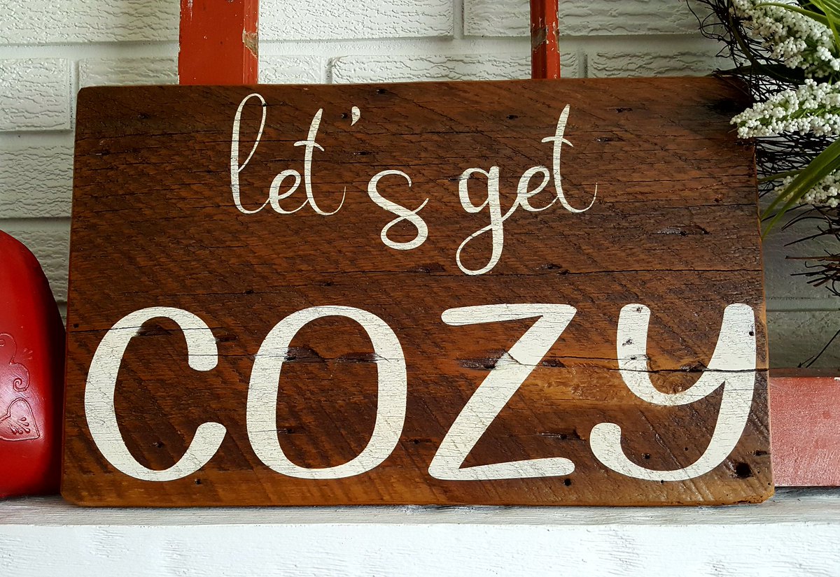 RedsRusticSigns's tweet image. Let's get cozy.  Yes, please!  We will have this sign and others available at Little Red Truck Vintage Market @janiescheben. Click on the link below for more info about the market and to RSVP!  #redsrusticsigns #madeinmontana #littleredtruckvintagemarket 
facebook.com/events/1531433…