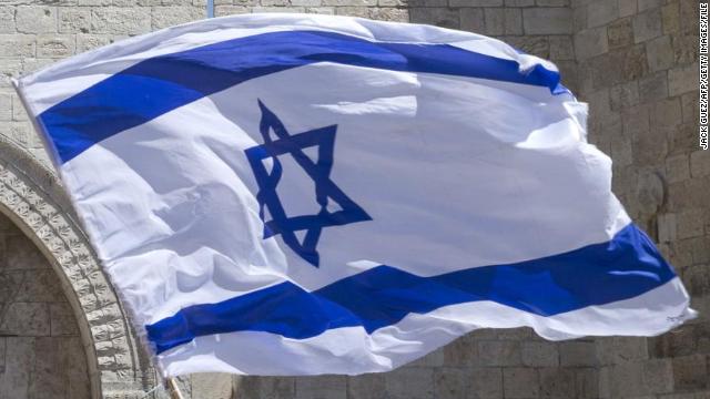 cnnbrk's tweet photo. More than 20 rockets have been fired at Israel from Syria, Israel says https://t.co/Ii1w1pIVlr https://t.co/hJ90bbdYEd