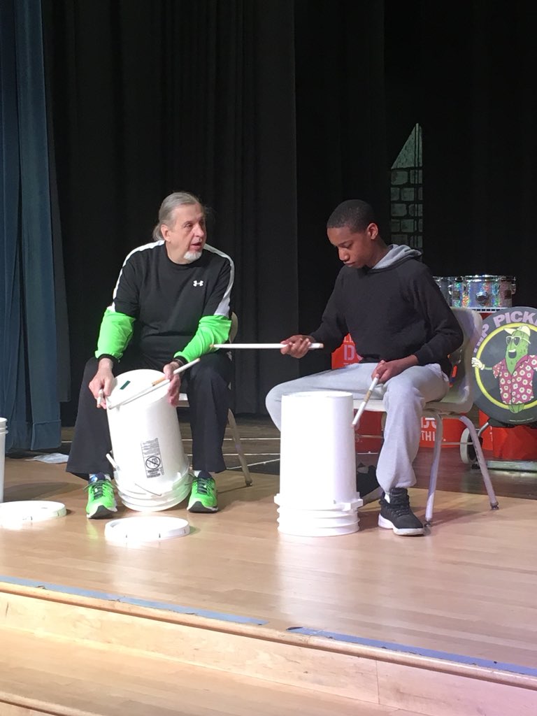 hbms_mazurmusic's tweet photo. Such an amazing experience at HBMS with the Hip Pickles today! 🎶#EngageHB #WeAreHB @hbschools @HamptonBays_MS @kdayton1 https://t.co/ePsvxxTFFd