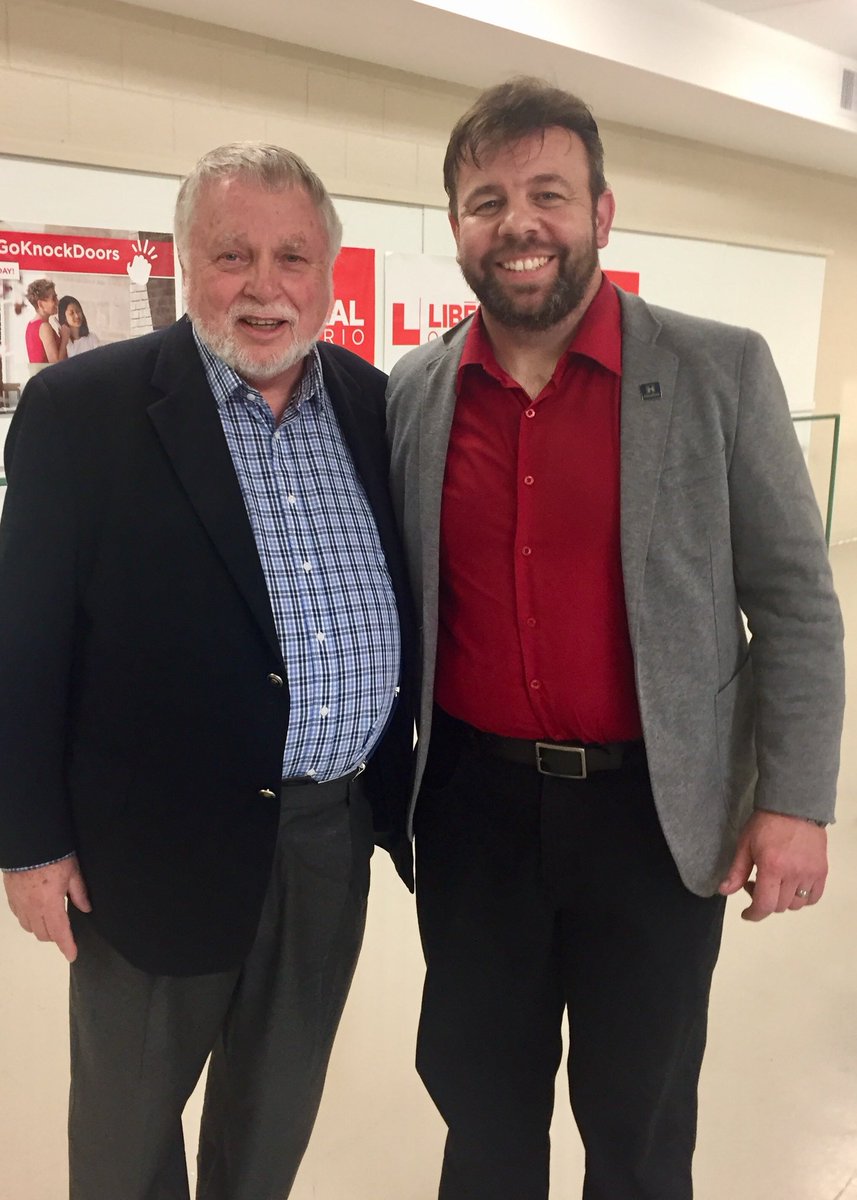 DTiquiShebib's tweet photo. Fantastic to have a Starr #OLP candidate! Congratulations @DaminStarr @HamMtnPLA @HamMtnYL on your @OntLiberal nomination in #HamMtn! @TedMcMeekin @Jesse_Shea @Kris_Day_  #ONPoli #CareOverCuts #elxn42 https://t.co/mHwFaSIMWF