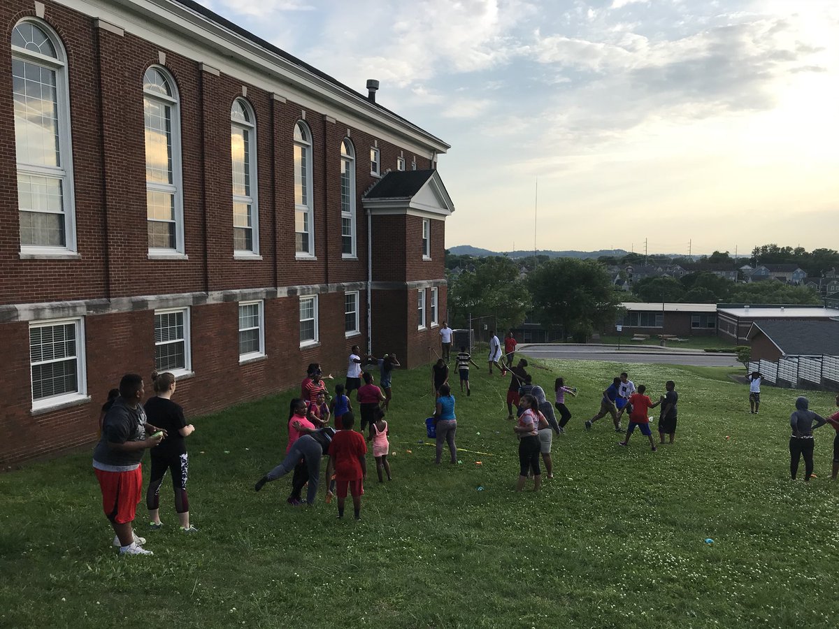 McKissackMiddle's tweet photo. Thank you to The Calvin House and @ptministries for hosting such a wonderful end of year event and supporting &amp; loving our children year round!!! ❤️😊🏆@TheCCovington12 @MetroSchools @toscarchappelle @mckissackreads @MNPSNorthwest @shumate_robin @CommAchieves @EYG_football https://t.co/NADVt0UuEm