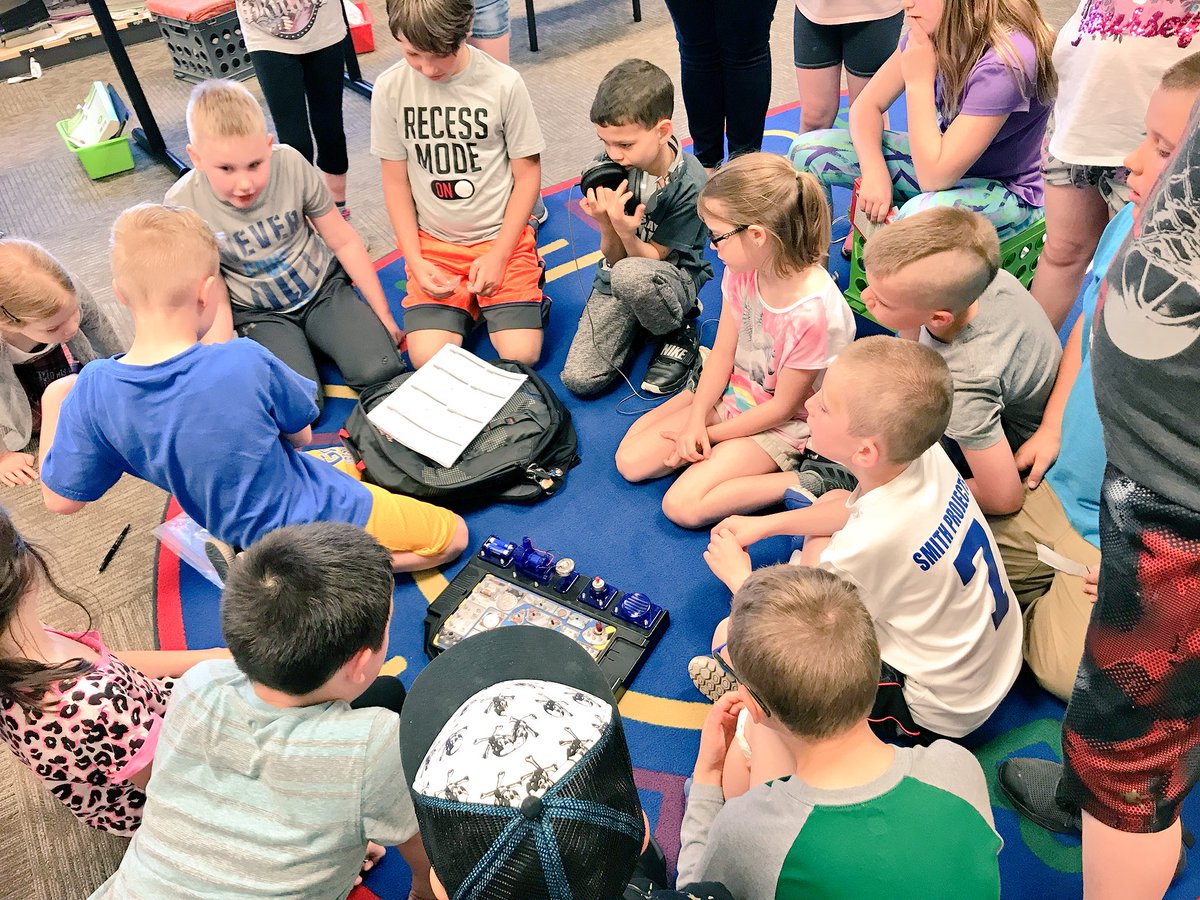 When Show and Tell turns into Show and Explore and Inspire and Excite. #jbsrocks #gcscpride #growth4ALL