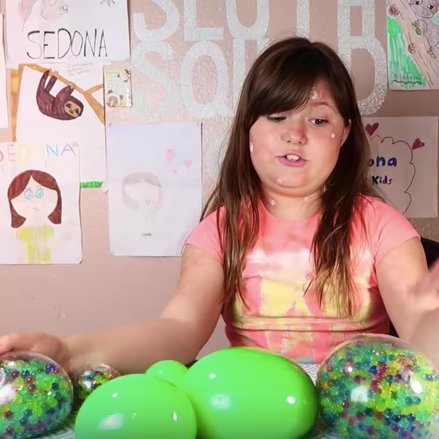 SuperWubble's tweet photo. @SedonaFunKidsTV tests out new #WubbleFulla, then adds the contents of the new balls to her own fluffy #slime! https://t.co/zgU34WhnCu #toys #games #activities #goo #fun #squishy #stressball #homemade #homemadeslime #fluffyslime https://t.co/n2icTIBhFK