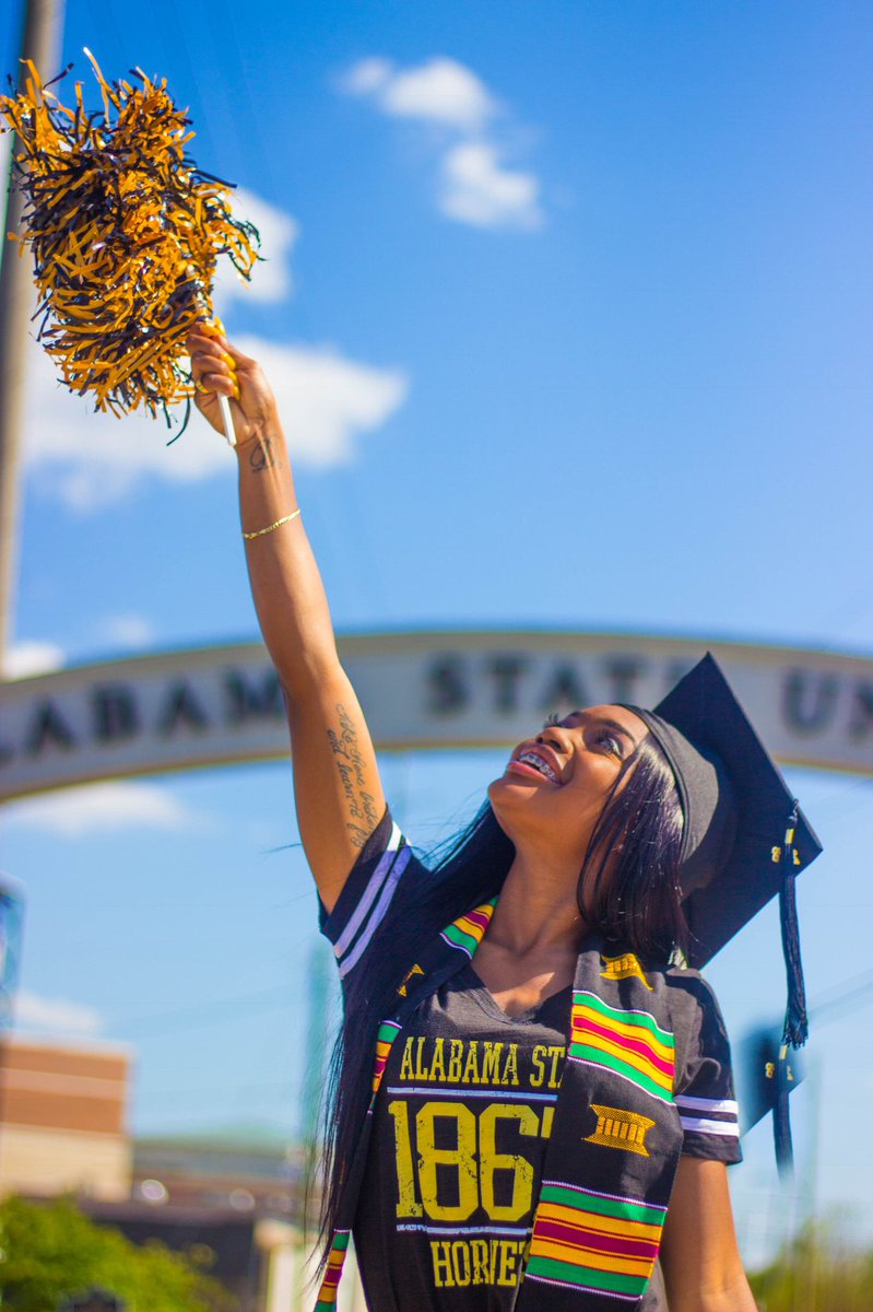 ebondss's tweet photo. You have what it takes to be a victorious, independent, fearless woman.
#GradSzn #HBCUGrad #AlabamaStateUniversityAlumna #BlackGirlMagic #BlackExcellence #BlackGirlsGraduate #CheckOutMyFeet #TheseExpensive ๐ #MyASU #MyASU18 #ASU_RYS18 https://t.co/8E6CtrT3TV