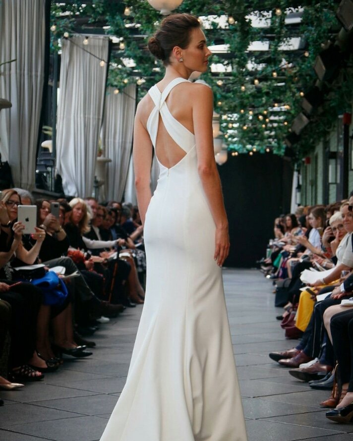 Makememodel's tweet photo. Designs by @amsale At Bridal Fashion Week Spring 2018
.
. 
#amsale #amsalebridal #amsalebridalgown #amsalebridesmaids #amsaleweddingdress #weddingdressdesigner #prettygown #whitegown #prettyleady #international #makememodel #makememodelindia #mmmmakememodel https://t.co/CnDieAPKRA