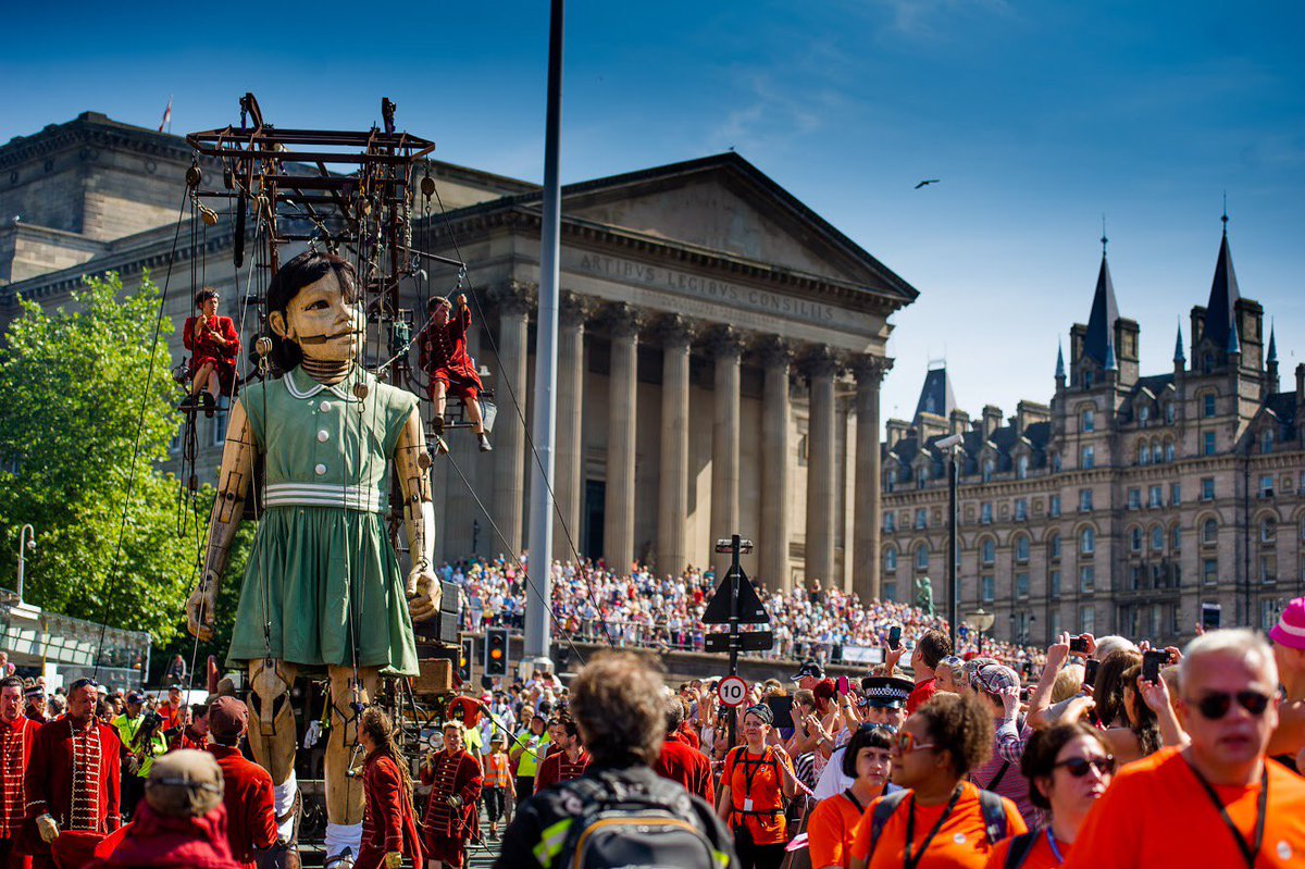 GiantSpectacle's tweet image. Liverpool's been dreaming of their return for 4 long years…now they're back! We welcome the #LiverpoolGiants to Liverpool &amp;amp; Wirral 4 - 7 October 2018! Get ready to walk in the footsteps of Giants! bit.ly/LiverpoolsDream