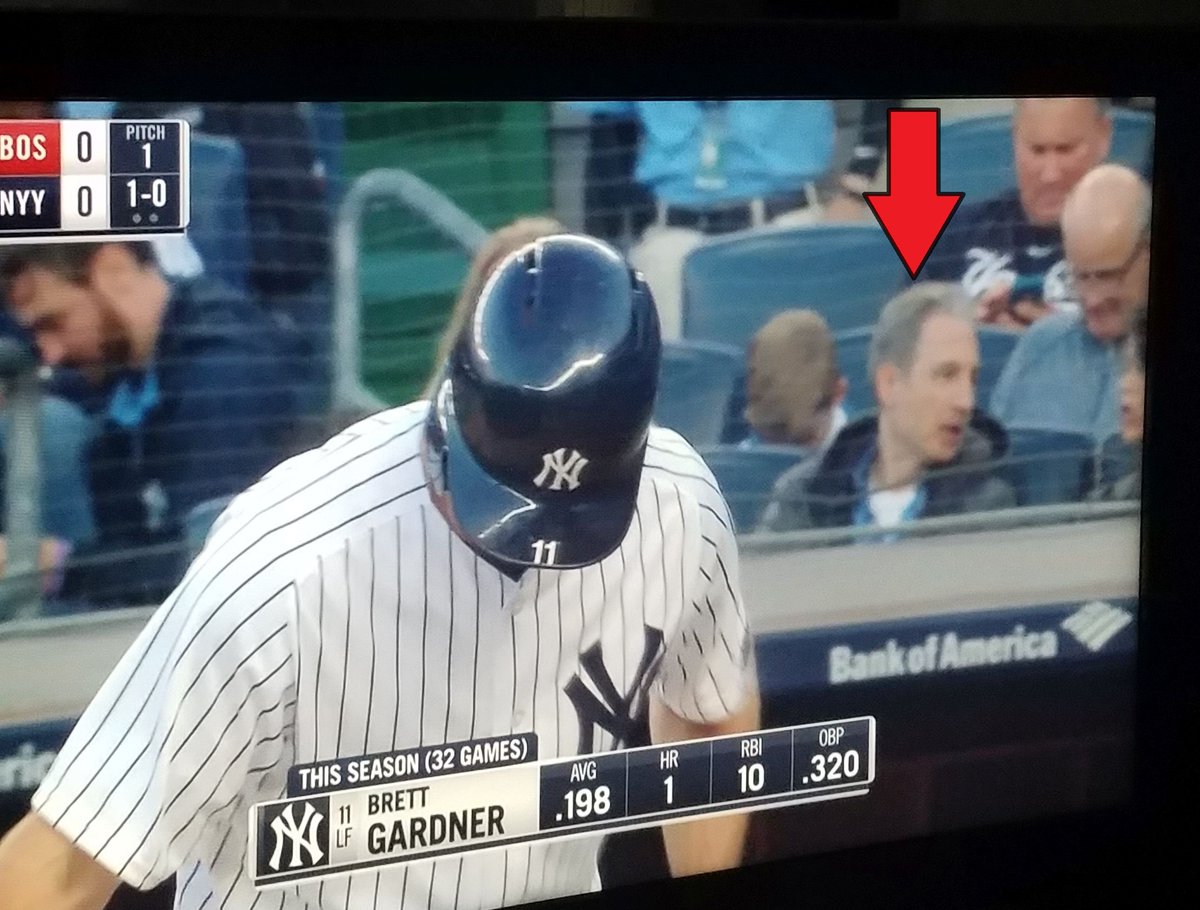 OfficeSupplyGee's tweet photo. I think I see my favorite author and sharer of my name at the Yankees game.  Hoping that the dude who shares my name is also a Yankees fan! Is that you @bgreene ?   😃⚾️🌟 https://t.co/hke3Z39N7j
