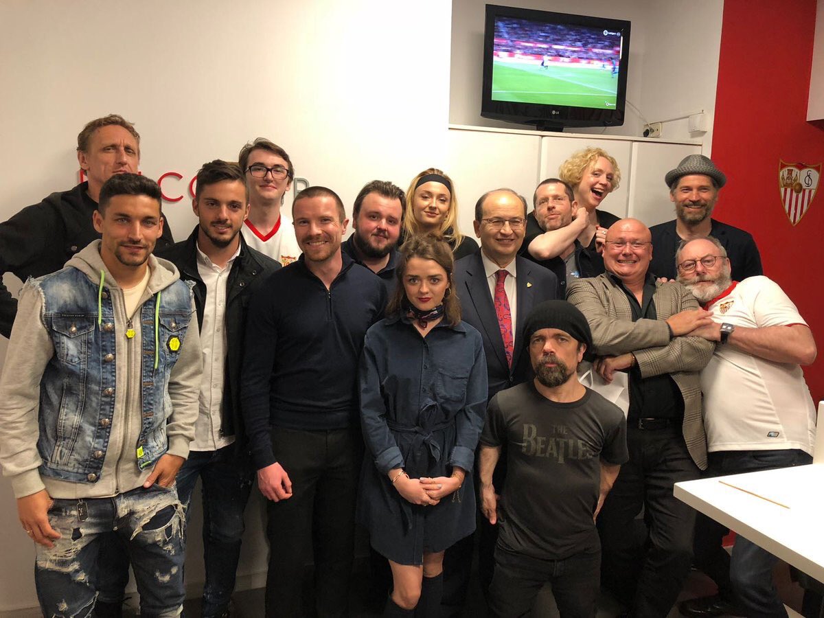 Sophie Turner and her #GameofThrones cast mates at the <a href="/SevillaFC_FRA/">Sevilla FC</a> game today!
